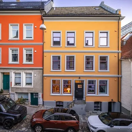 Dinbnb I New In 2023 I 600m To Bryggen Bergen